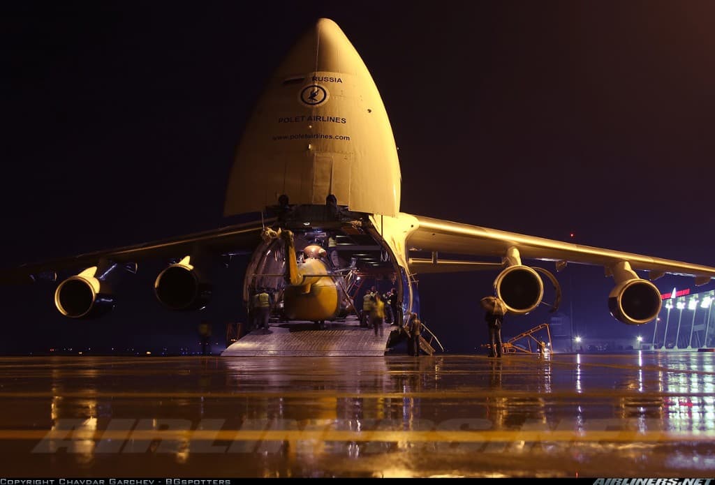 Antonov An-124 with nose open, night cargo operations